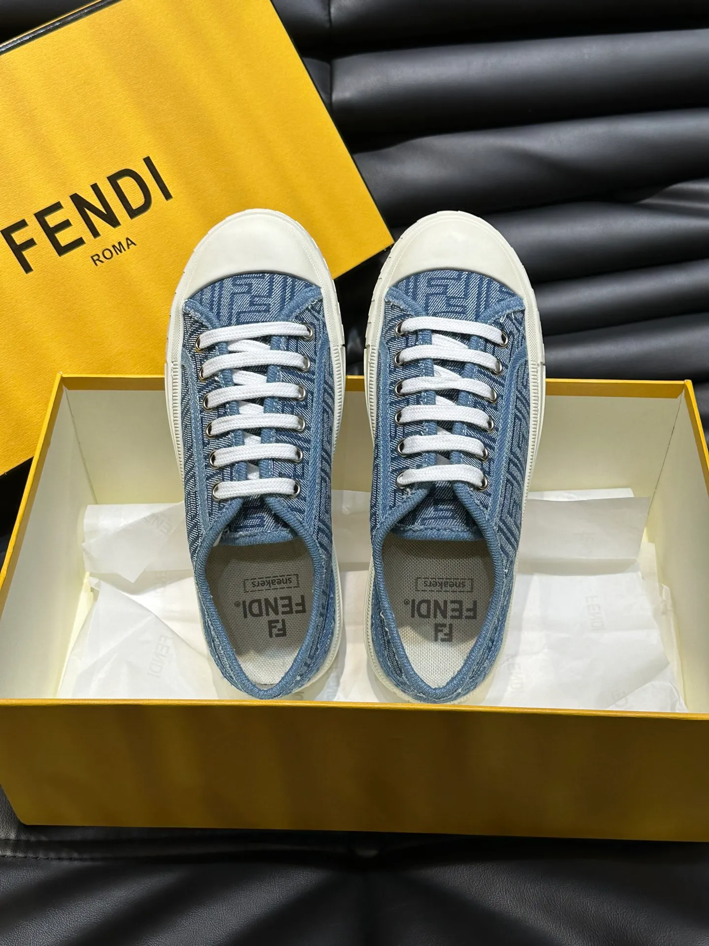 Men's men's shoes 💰420 [New style] 🍿🍿Fendi Fendi👫Couple style low-top canvas shoes, Fendi 2024 spring and summer new lace-up canvas shoes, upper FF jacquard fabric, decorated with same-color satin trim, soles FF carved decoration, soft elastic foot feel, perfect foot comfort! Size: 35-40 Male 38-45